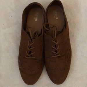 Mossimo Brown Oxford Style Suede Shoe